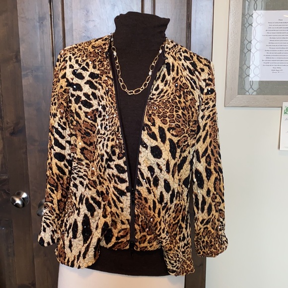 Jacket - Picture 2 of 5